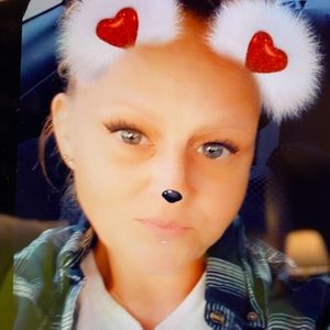 Meet your Posher, Kara